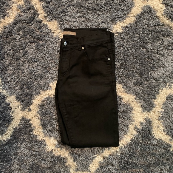 Brand New Zara Jeans - Picture 2 of 4